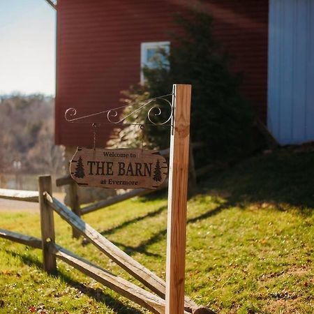 The Barn At Evermore: Riverfront Retreat W/Hot Tub Luray Εξωτερικό φωτογραφία